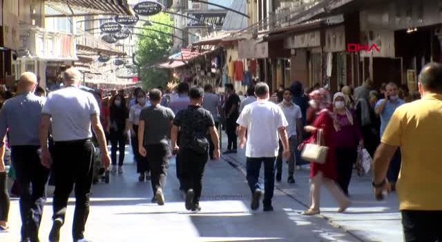 Gaziantep'te koronavirüs tedbirleri unutuldu