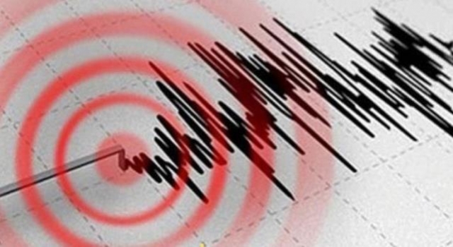 Düzce'de deprem: Şiddeti 5.3, İstanbul'da da hissedildi