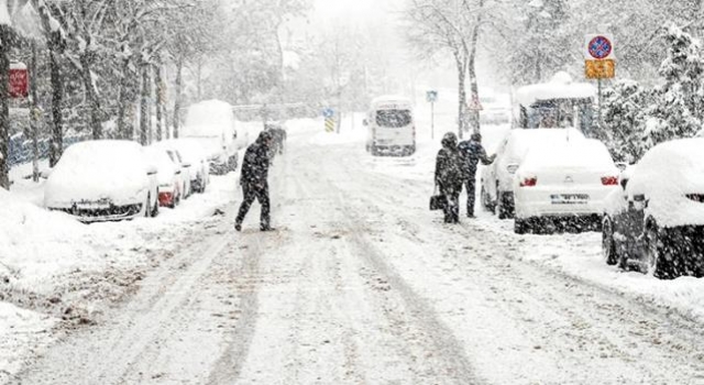 Meteoroloji'den İstanbul dahil 36 ile uyarı! Hem kar hem de sağanak yağmur bekleniyor