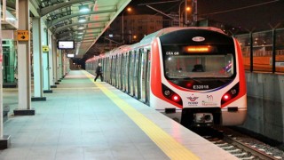 Marmaray'dan ilk yurt içi yük treni yarın gece geçecek