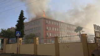 Gaziantep'te bir ortaokulda korkutan yangın!