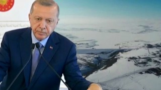 Reji ekrana yanlış görüntüyü verince Erdoğan'dan uyarı geldi: Şu anı gösterelim