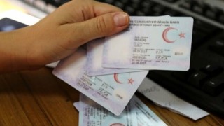 Türkiye'de bir ilk! 3 farklı ödeme çipli kimlik kartlarıyla PTT ATM'lerinden yapılacak