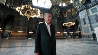 Cumhurbaşkanı Erdoğan ikinci kez Ayasofya Camisi'nde incelemelerde bulundu