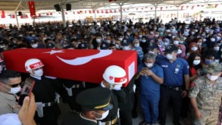 İdlib şehidi uzman onbaşı, Gaziantep'te toprağa verildi