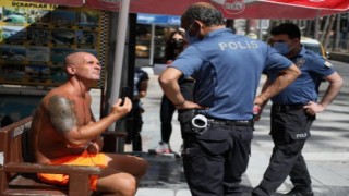 Kadın polise ahlaksız teklifte bulunan turist, mahkemede çark etti