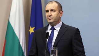 Bulgaristan'da yapılan cumhurbaşkanlığı seçimini, Rumen Radev kazandı